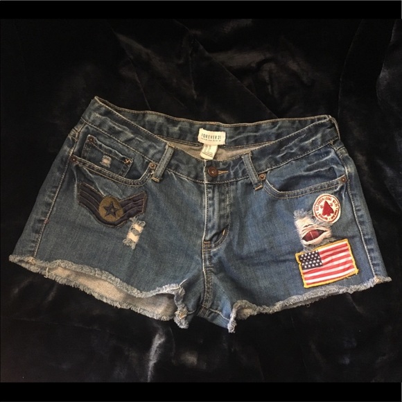 Forever 21 Stars & Stripes Flag Patches Shorts 28 - Picture 1 of 5